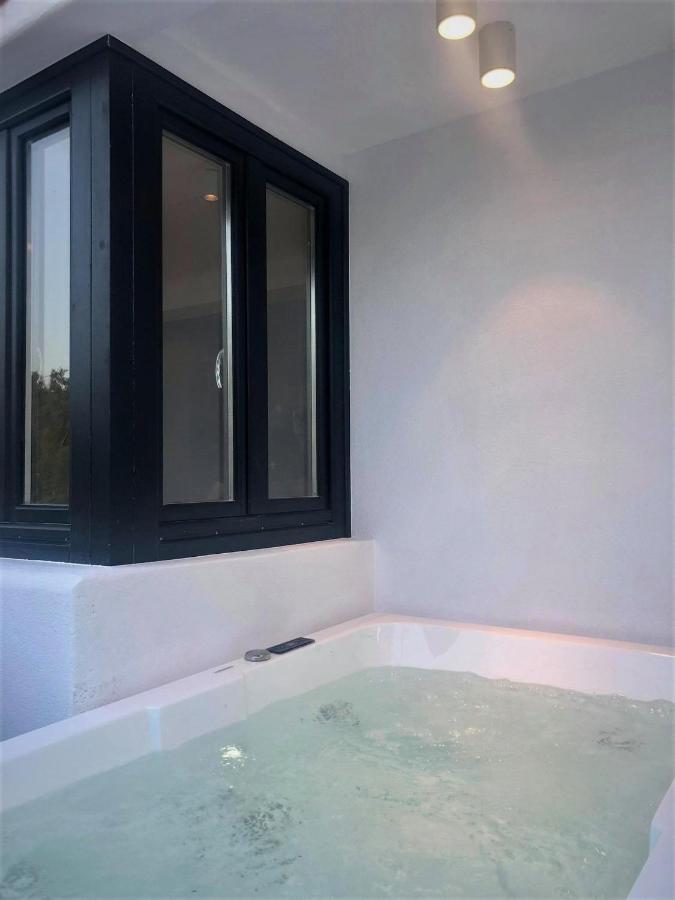 Candele Suites Fira  Exterior foto